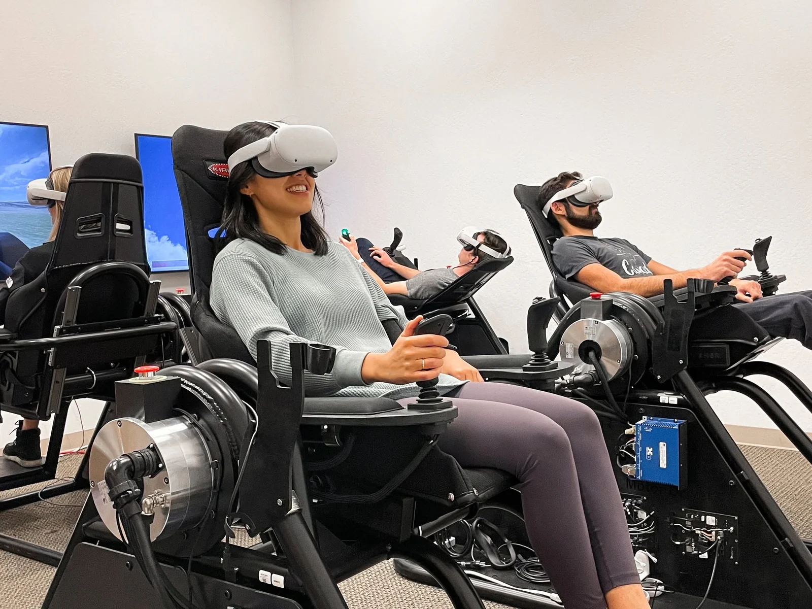 V3 Pivotal Helix motion simulators